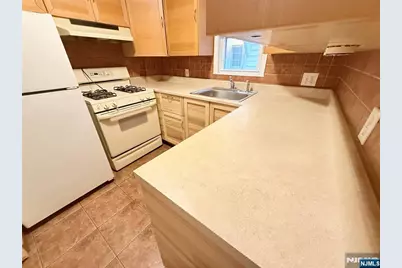 47 Lester Street 1 #1, Wallington, NJ 07057 - Photo 5