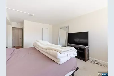 60 Parkway Drive 4G #4G, East Orange, NJ 07017 - Photo 7