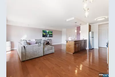 60 Parkway Drive 4G #4G, East Orange, NJ 07017 - Photo 13