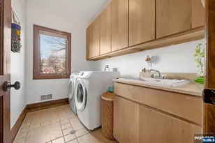 10 Fox Terrace, Cliffside Park, NJ 07010 - Photo 37