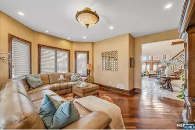 10 Fox Terrace, Cliffside Park, NJ 07010 - Photo 5