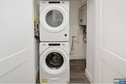 203 3rd Street 2 #2, Jersey City, NJ 07302 - Photo 7