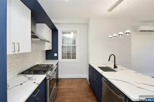 203 3rd Street 2, Jersey City, NJ 07302 - Photo 5