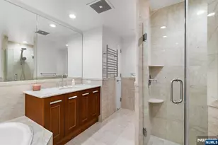 8100 River Road 719, North Bergen, NJ 07047 - Photo 23