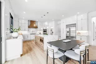 234 Vivien Ct, Paramus, NJ 07652 - Photo 11