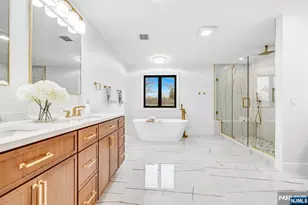 234 Vivien Ct, Paramus, NJ 07652 - Photo 33