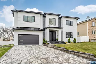 234 Vivien Court, Paramus, NJ 07652 - Photo 3