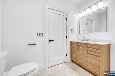 234 Vivien Court, Paramus, NJ 07652 - Photo 47