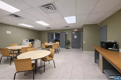 10-18 Race, North Plainfield, NJ 07060 - Photo 9