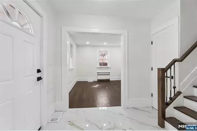 1087 Lambert Road, Teaneck Township, NJ 07666 - Photo 5