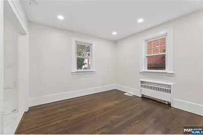 1087 Lambert Road, Teaneck Township, NJ 07666 - Photo 9