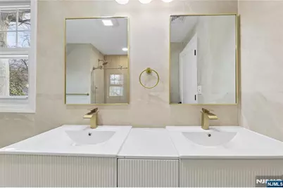 1087 Lambert Road, Teaneck Township, NJ 07666 - Photo 37