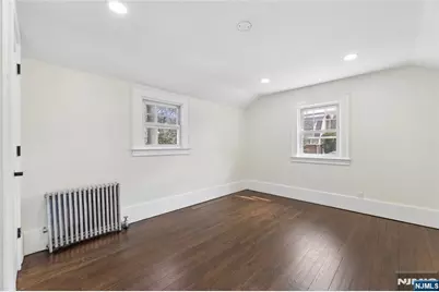 1087 Lambert Road, Teaneck Township, NJ 07666 - Photo 27