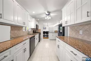 776 Walnut St, New Milford, NJ 07646 - Photo 15