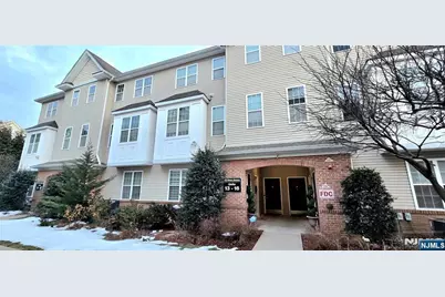 410 Howe Avenue 16 #16, Passaic, NJ 07055 - Photo 5