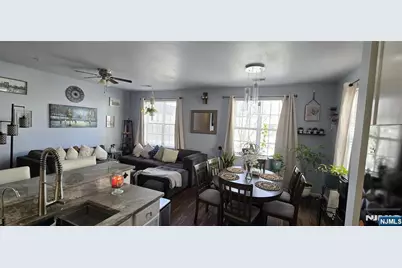 410 Howe Avenue 16 #16, Passaic, NJ 07055 - Photo 11