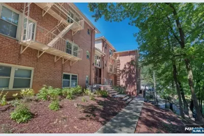 361 Claremont Avenue 11 #11, Montclair, NJ 07042 - Photo 17