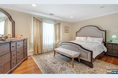 787 Peach Tree Lane, Franklin Lakes, NJ 07417 - Photo 27