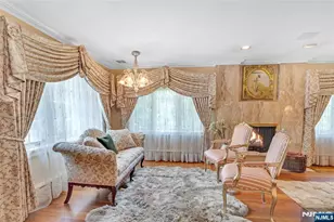 787 Peach Tree Ln, Franklin Lakes, NJ 07417 - Photo 23