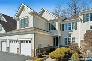 62 N Mackenzie Ln, Denville, NJ 07834 - Photo 1