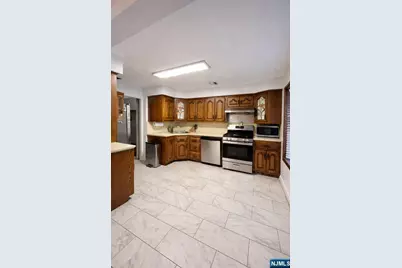 71 Stewart Street, Demarest, NJ 07627 - Photo 3