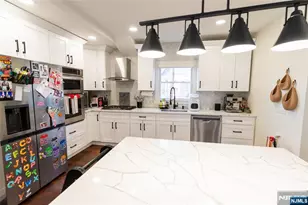 246 Stirling Ave, Orange, NJ 07050 - Photo 9