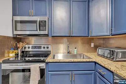 250 Gorge 21B #21B, Cliffside Park, NJ 07010 - Photo 15