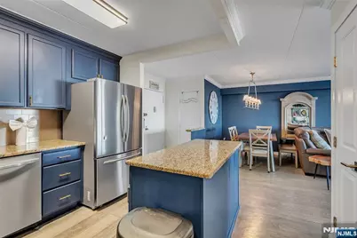 250 Gorge 21B #21B, Cliffside Park, NJ 07010 - Photo 13