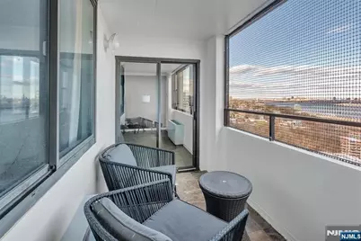 250 Gorge 21B #21B, Cliffside Park, NJ 07010 - Photo 21