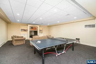 22 Sunset Ln, Upper Saddle River, NJ 07458 - Photo 25