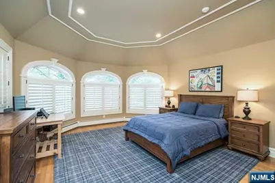 22 Sunset Lane, Upper Saddle River, NJ 07458 - Photo 17