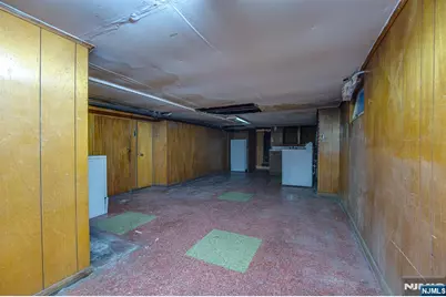 390 Lafayette Street, Newark, NJ 07105 - Photo 33