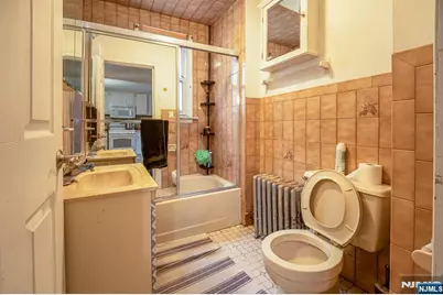 390 Lafayette Street, Newark, NJ 07105 - Photo 21