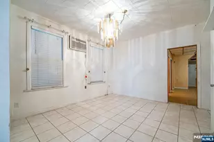 390 Lafayette St, Newark, NJ 07105 - Photo 5