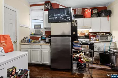 508 11th Street, Union City, NJ 07087 - Photo 7