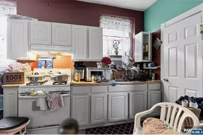 508 11th Street, Union City, NJ 07087 - Photo 5