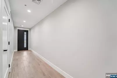 412 Lincoln Avenue, Cliffside Park, NJ 07010 - Photo 35