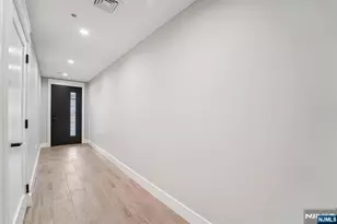 412 Lincoln Ave, Cliffside Park, NJ 07010 - Photo 35