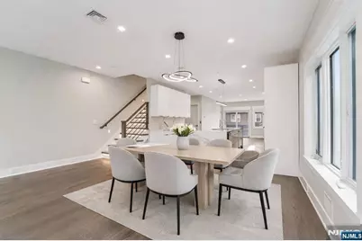 412 Lincoln Avenue, Cliffside Park, NJ 07010 - Photo 5