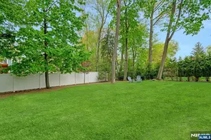 96 Lakewood Ave, Ho Ho Kus, NJ 07423 - Photo 21