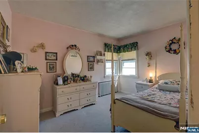 274 Gaston Avenue, Garfield, NJ 07026 - Photo 7