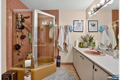 2 Ann Street 308 #308, Clifton, NJ 07013 - Photo 11