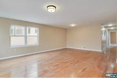 150 Munn Avenue, East Orange, NJ 07017 - Photo 5