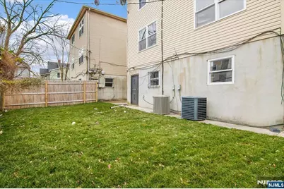 150 Munn Avenue, East Orange, NJ 07017 - Photo 31