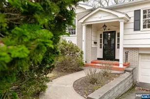 25 Devonshire Terrace, West Orange Township, NJ 07052 - Photo 7