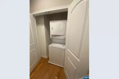 10 Sampson Street, Saddle Brook Township, NJ 07663 - Photo 7