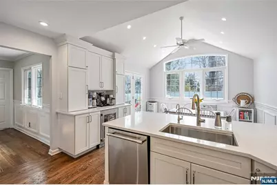 619 Sargent Road, River Vale Township, NJ 07675 - Photo 9