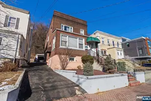 436 Undercliff Ave, Edgewater, NJ 07020 - Photo 33