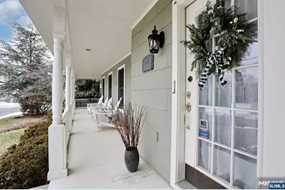 215 Hill Street, Midland Park, NJ 07432 - Photo 3