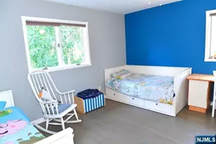 307 Dorothy St, Fair Lawn, NJ 07410 - Photo 17